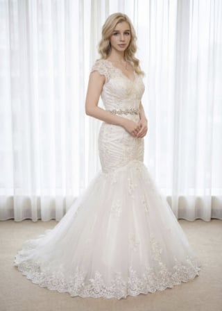 046-Mermaid_Sleeveless_Illusion-High-Neck_Lace-Bodice_Satin-Skirt-asian-bridal-hire